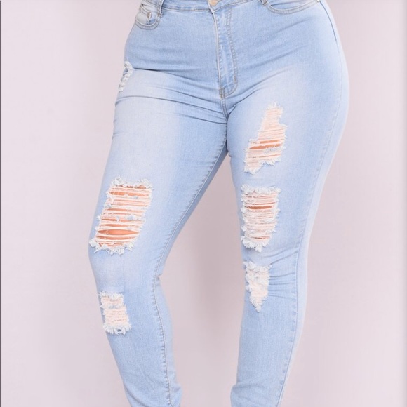 Fashion Nova Jeans - Picture 4 of 7